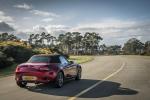 Mazda MX-5 Convertible Sport Tech 2020 года (UK)